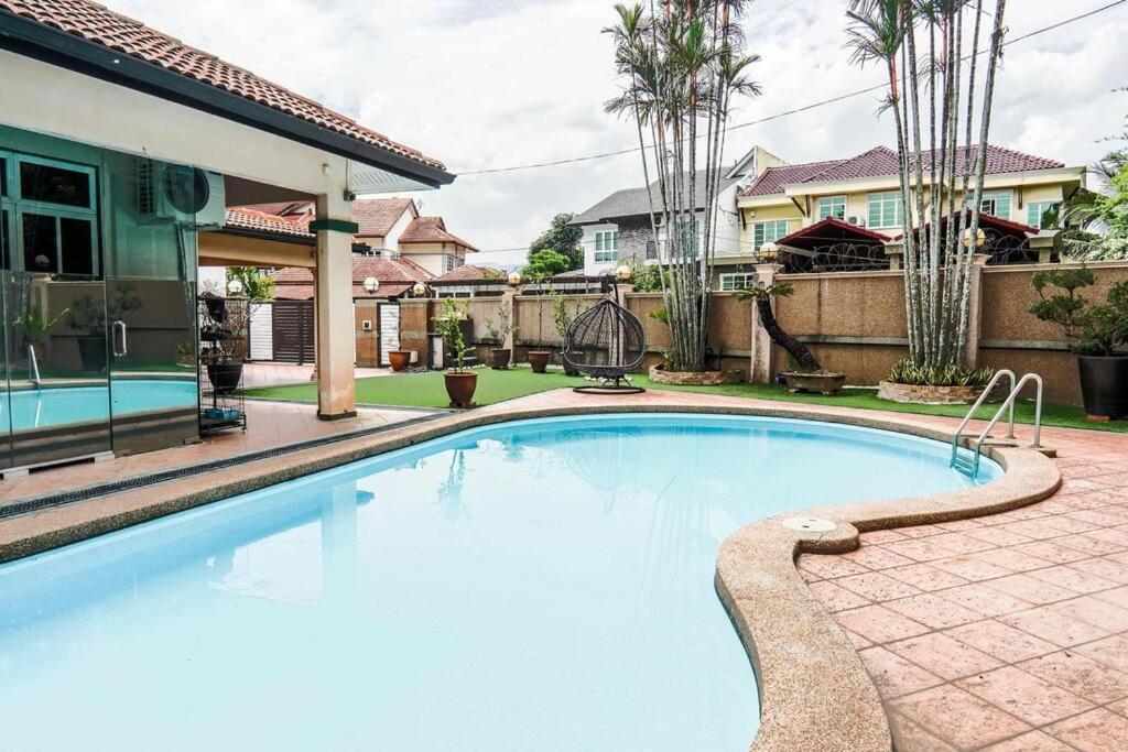 Family House At Wangsa Maju With Private Pool *