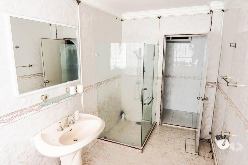 Family House At Wangsa Maju With Private Pool Kuala Lumpur